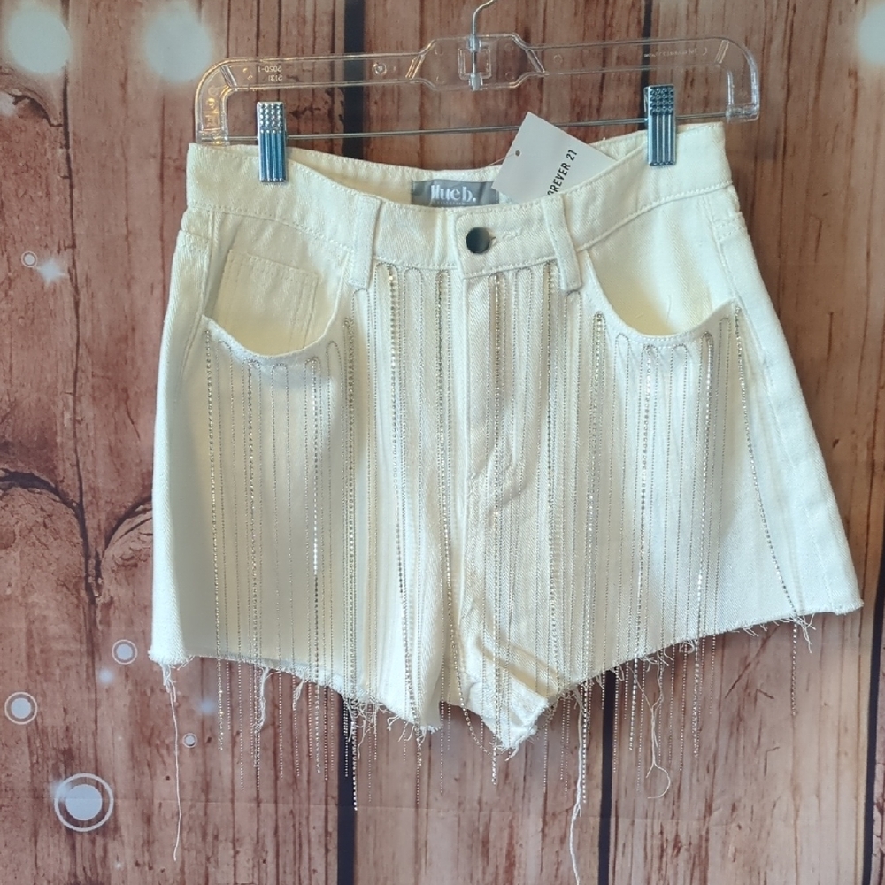 Women's White Shorts with Bling Detail, NWT Size 28, Medium